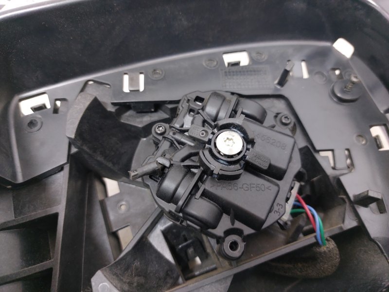 Зеркало заднего вида боковое правое Rogue 2013-2016 T32 Зеркало заднего вида боковое правое Rogue 2013-2016 T32