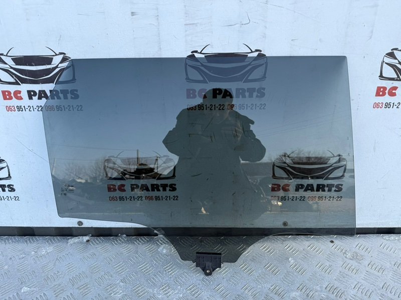 Стекло двери заднее правое Kia Soul 2020 2.0 83420K0020 Б/У