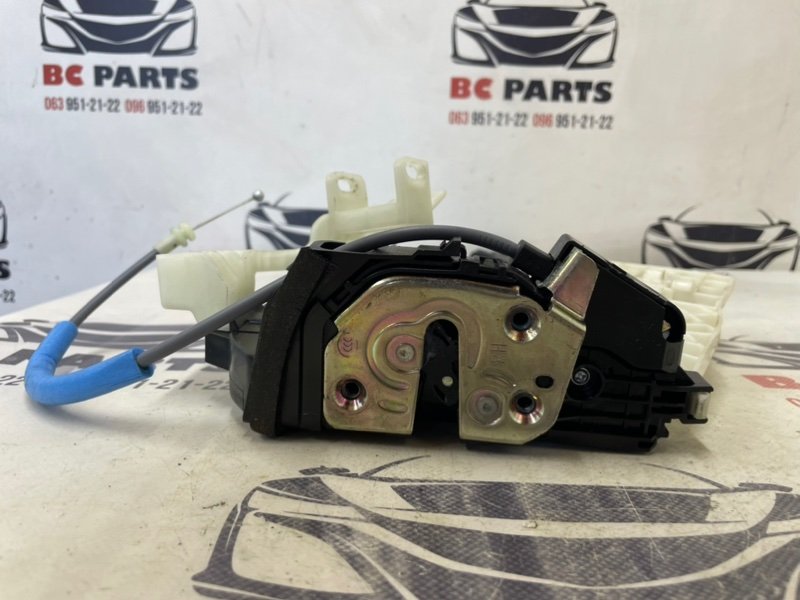 Замок боковой двери задний правый Soul 2020 2.0