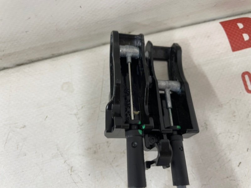 Замок боковой двери задний левый Soul 2020 2.0