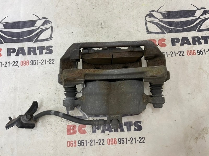 Суппорт тормозной передний правый Tlx 2014-2020 3.5