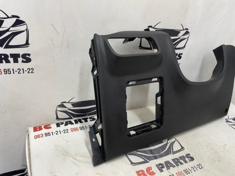 Накладка торпедо левая Soul 2020 2.0