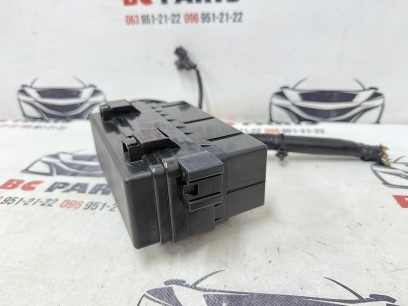 Блок предохранителей под капот Pilot 2019 3.5