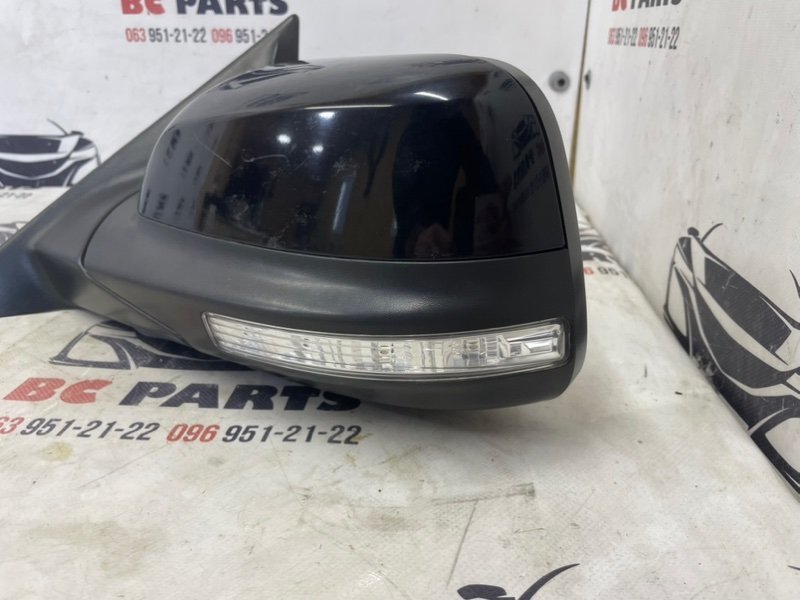 Зеркало заднего вида боковое левое Explorer 2017 2.3