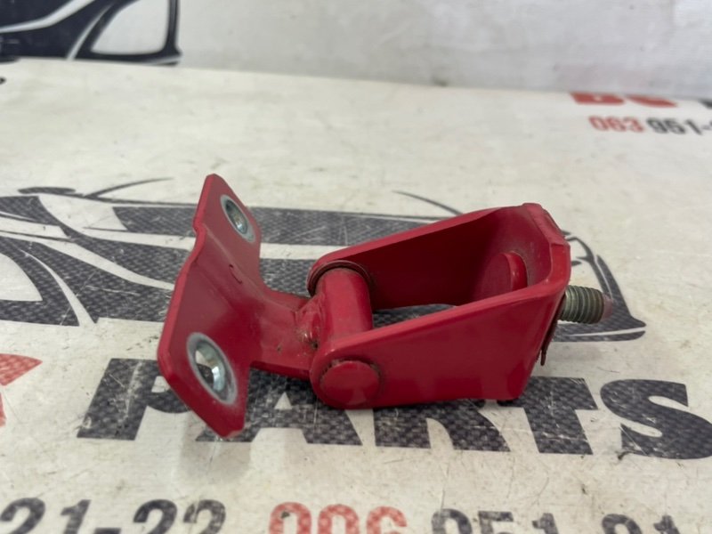 Петля крышки багажника правая Outlander sport 2010-2019