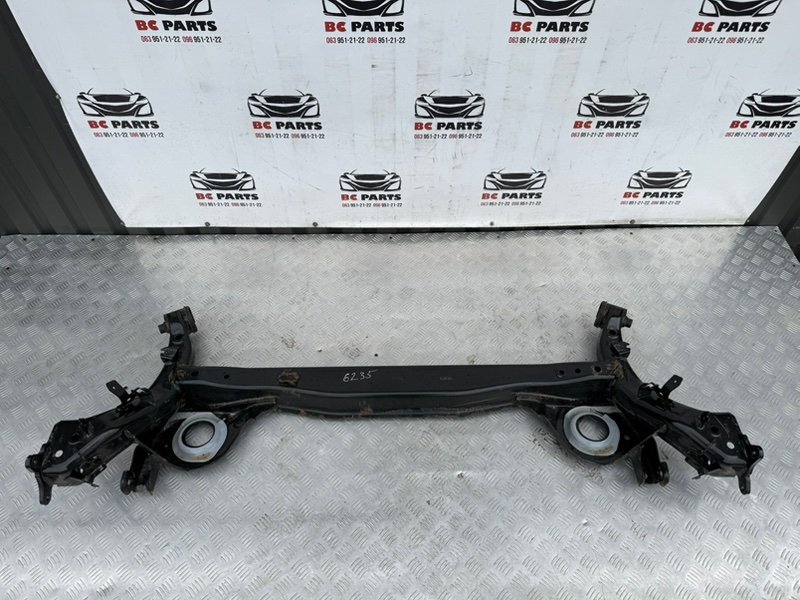 Балка подвески задняя Kicks 2022 1.6