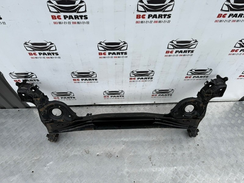 Балка подвески задняя Kicks 2022 1.6