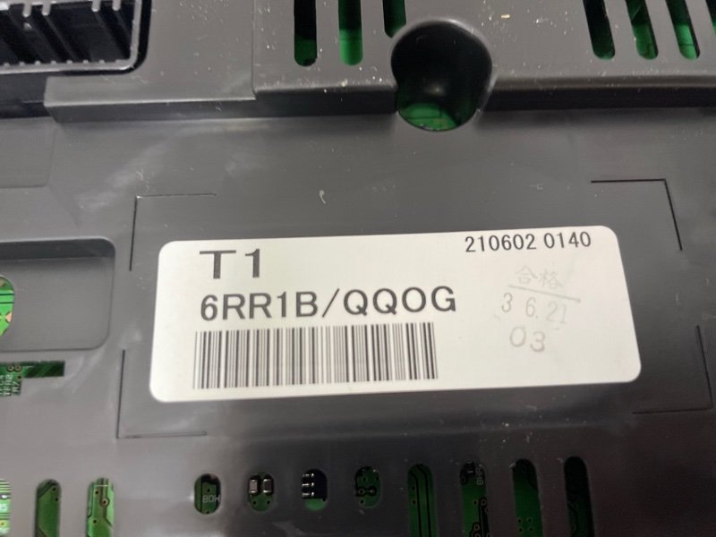 Панель приборов Rogue 2021 T33 2.5