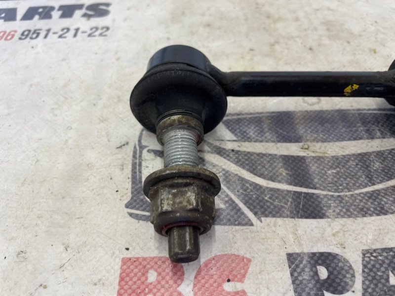 Стойка стабилизатора передняя Durango 2018 3.6