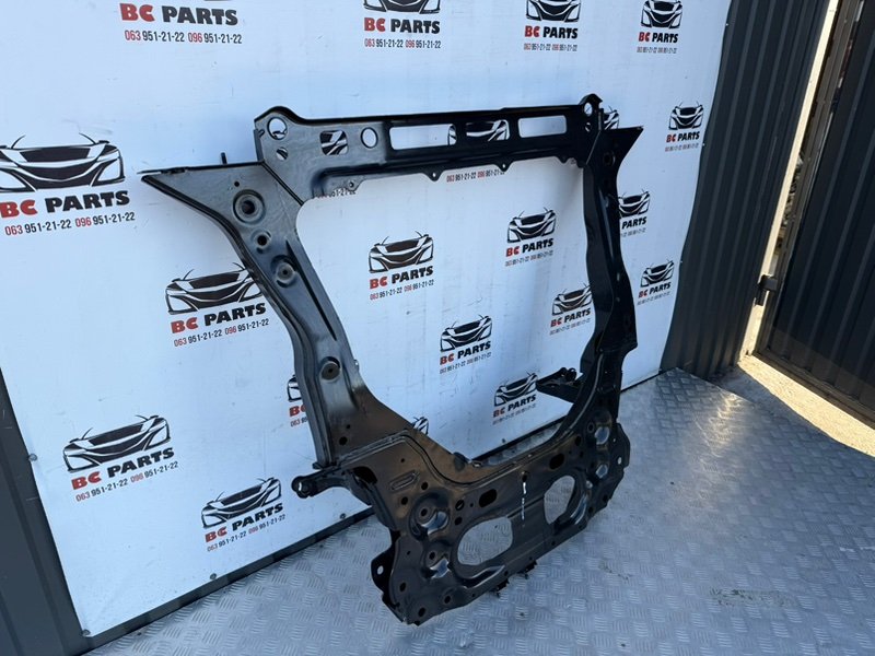 Подрамник передний Rogue 2021 T33 2.5 Подрамник передний Rogue 2021 T33 2.5