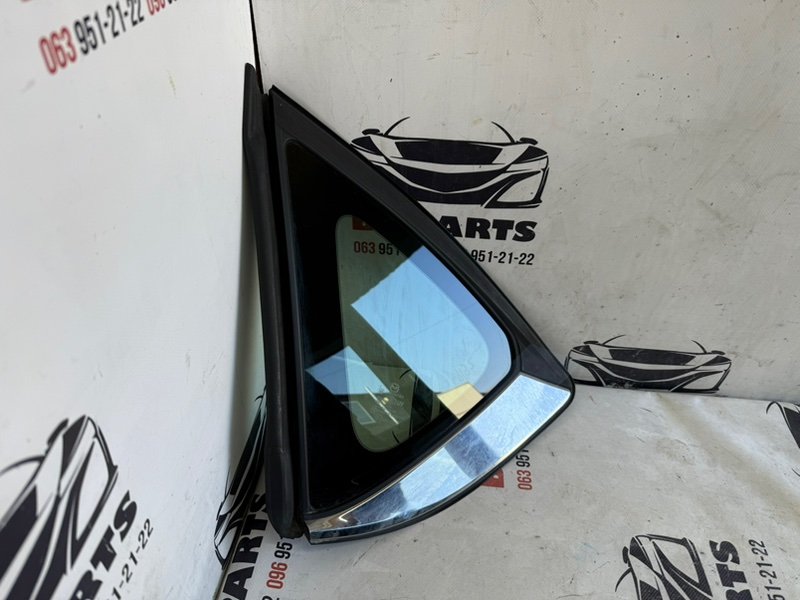 Форточка кузова задняя левая Mazda CX-5 2.5