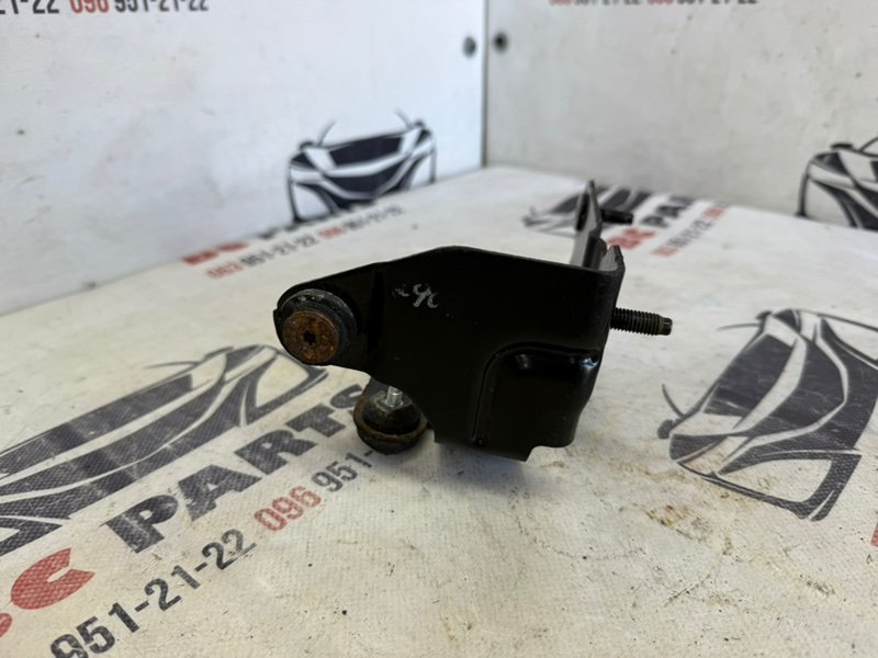 Кронштейн блока ABS Explorer 2017 2.3