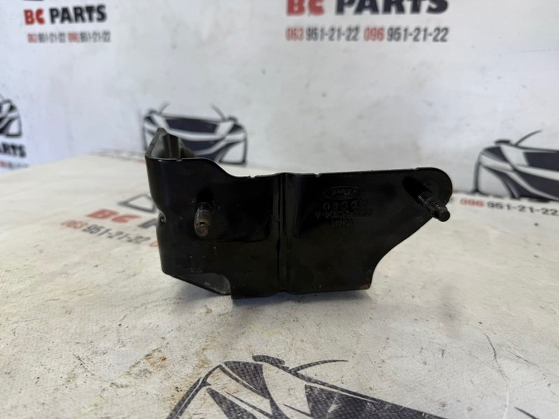 Кронштейн блока ABS Explorer 2017 2.3