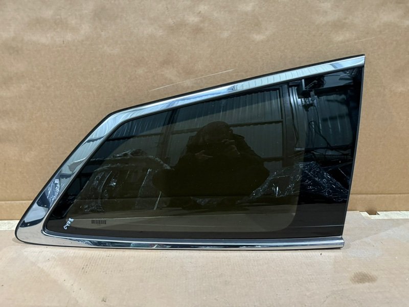 Форточка кузова задняя правая Honda Pilot 2020 3.5 73500-TG7-A21 Б/У