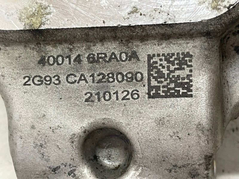 Цапфа передняя правая Rogue 2021 T33 2.5