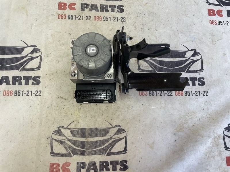 Блок ABS Mazda 3 2021 2.5 BCYA437A0B Б/У