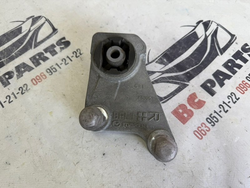 Подушка редуктора правая Mazda 3 2021 2.5 BEET2868X Б/У