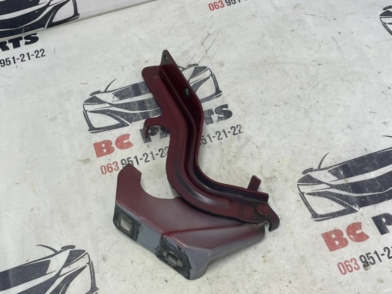 Петля капота правая Nissan Rogue T33 2.5