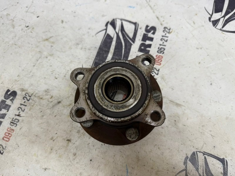 Ступица передняя Mazda 3 2021 2.5 BDNF3304X Б/У