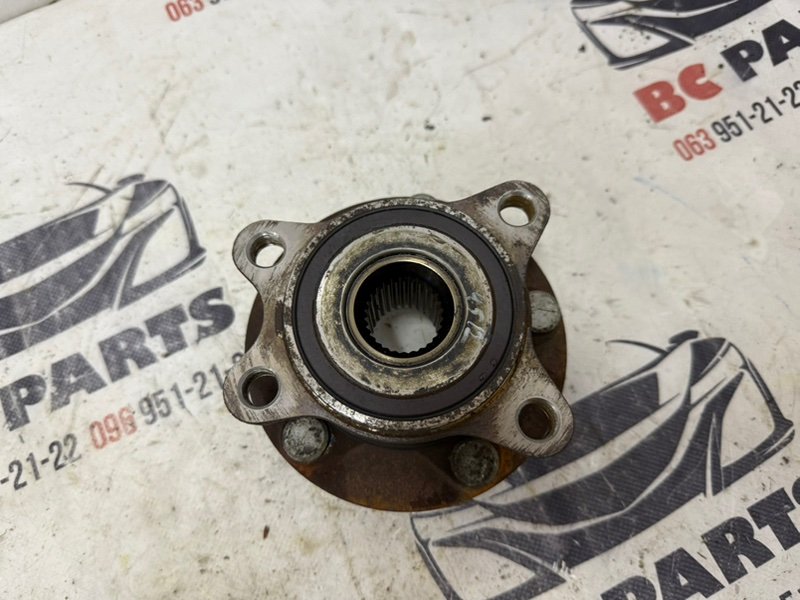 Ступица передняя Mazda 3 2021 2.5 BDNF3304X Б/У