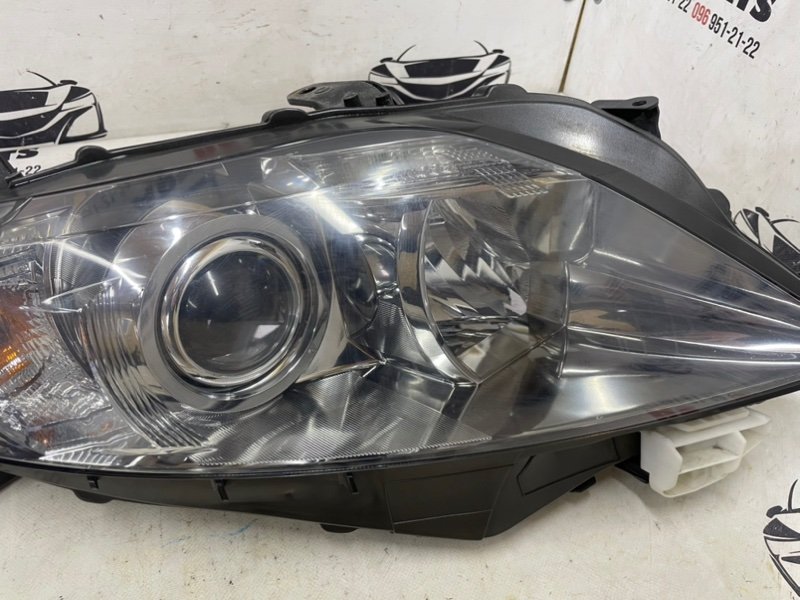 Фара галогеновая передняя правая Lexus RX 350 3.5