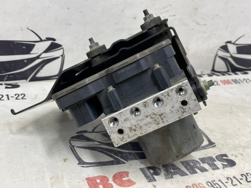 Блок ABS Nissan Rogue T32 QR25 2.5
