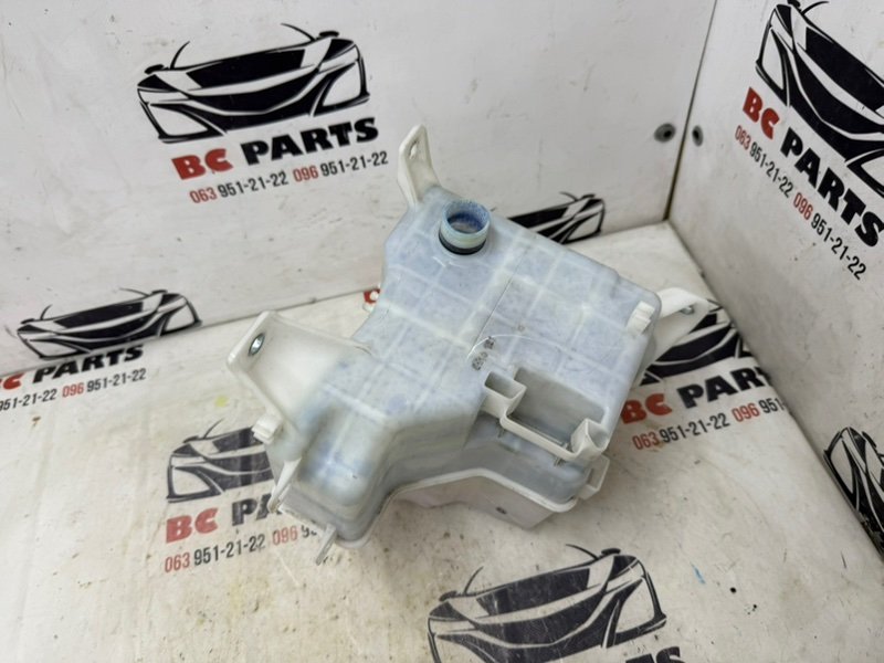 Бачок стеклоомывателя RX 350 2012 3.5