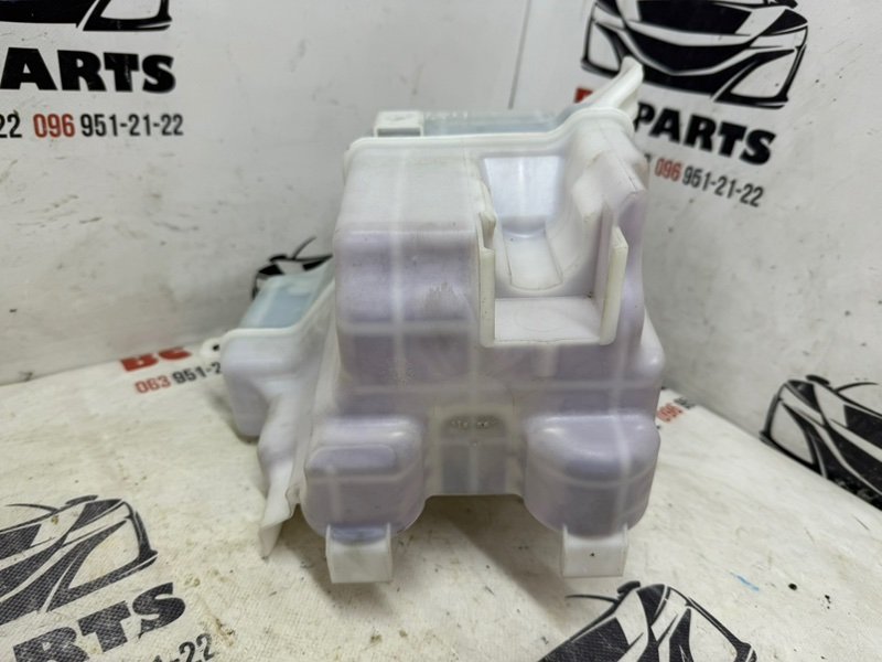 Бачок стеклоомывателя RX 350 2012 3.5