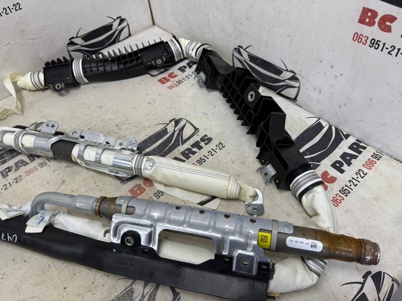 Подушка безопасности боковая штора левая Pilot 2020 3.5