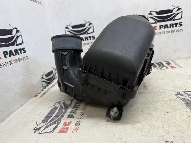 Корпус воздушного фильтра Honda Pilot 3.5