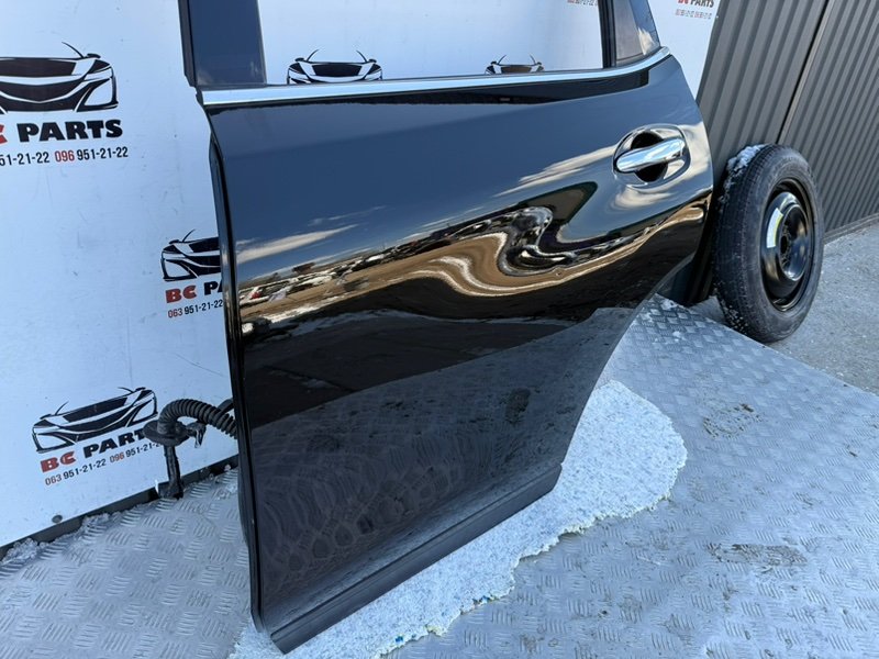 Дверь боковая задняя левая Rogue 2019 T32 QR25 2.5