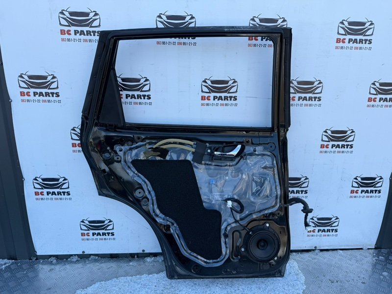 Дверь боковая задняя левая Rogue 2019 T32 QR25 2.5