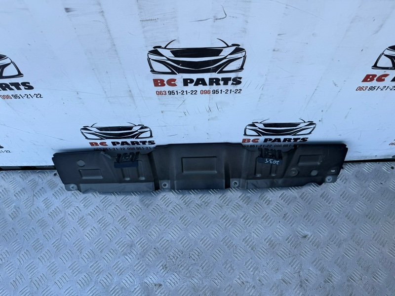 Крепление бампера заднее Rogue 2019 T32 QR25 2.5