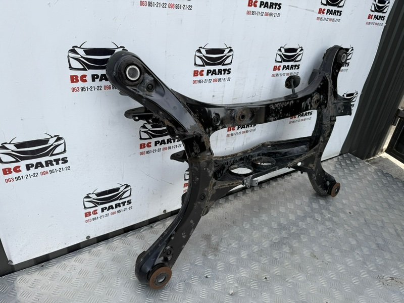 Подрамник задний RX 350 2012 3.5