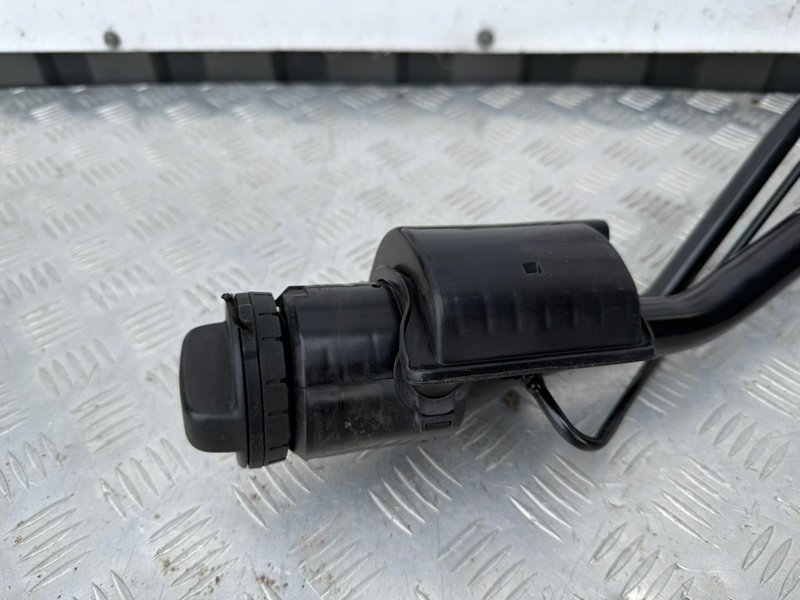 Горловина топливного бака RX 350 2012 3.5