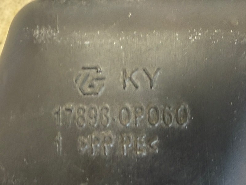 Патрубок воздушного фильтра RX 350 2012 3.5