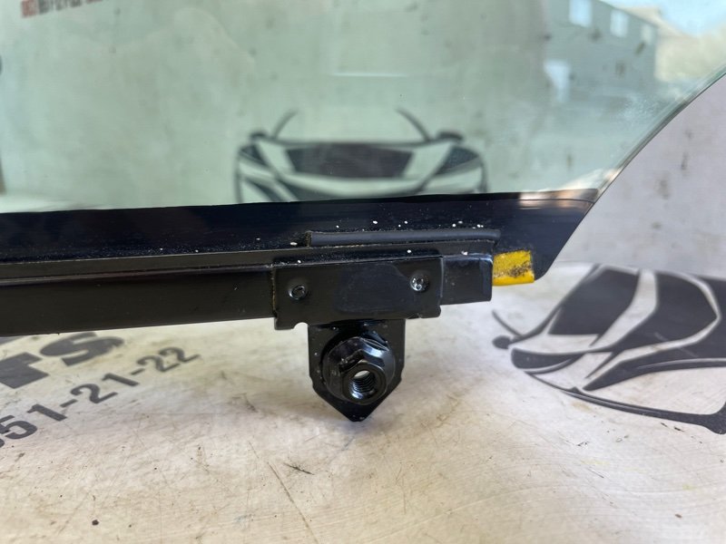 Стекло двери переднее левое RX 350 2012 3.5