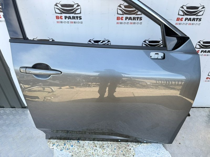 Дверь боковая передняя правая Nissan Rogue T33 2.5