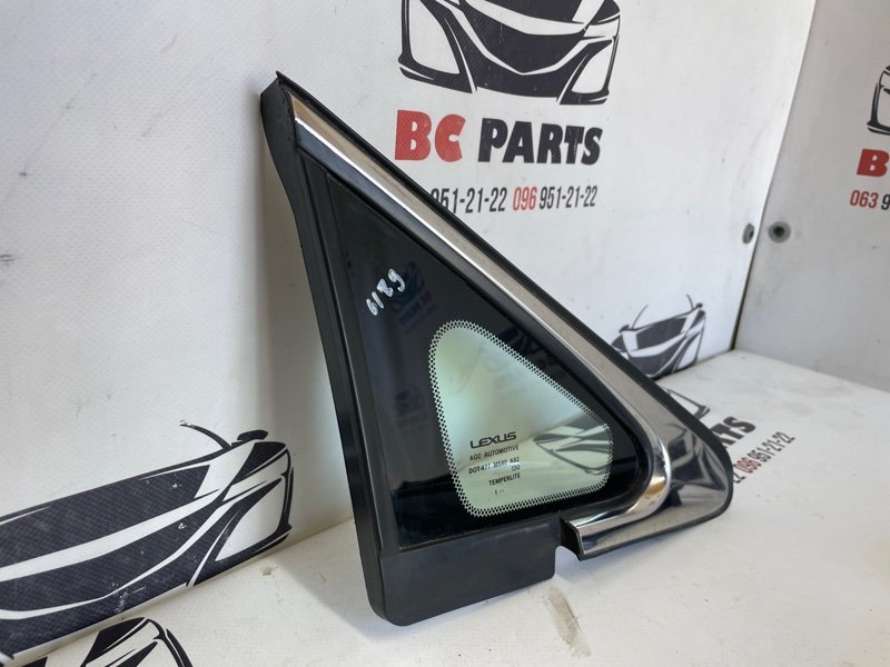 Форточка кузова передняя правая RX 350 2012 3.5