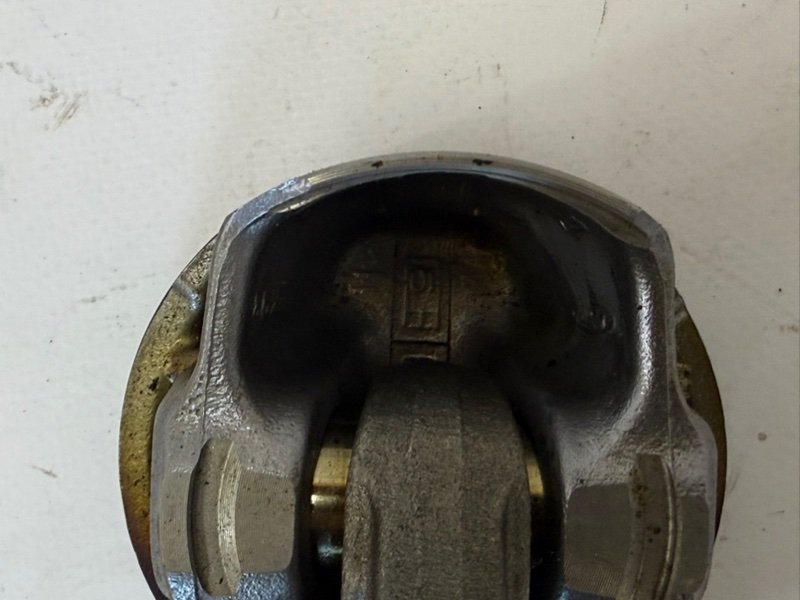 Поршень Explorer 2017 2.3