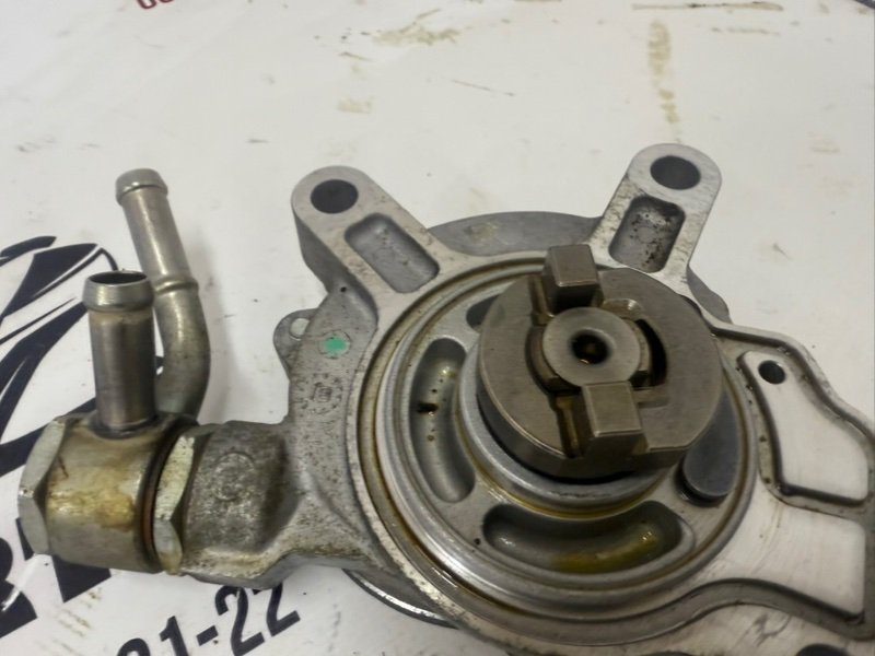 Вакуумный насос CX-5 2018 2.5