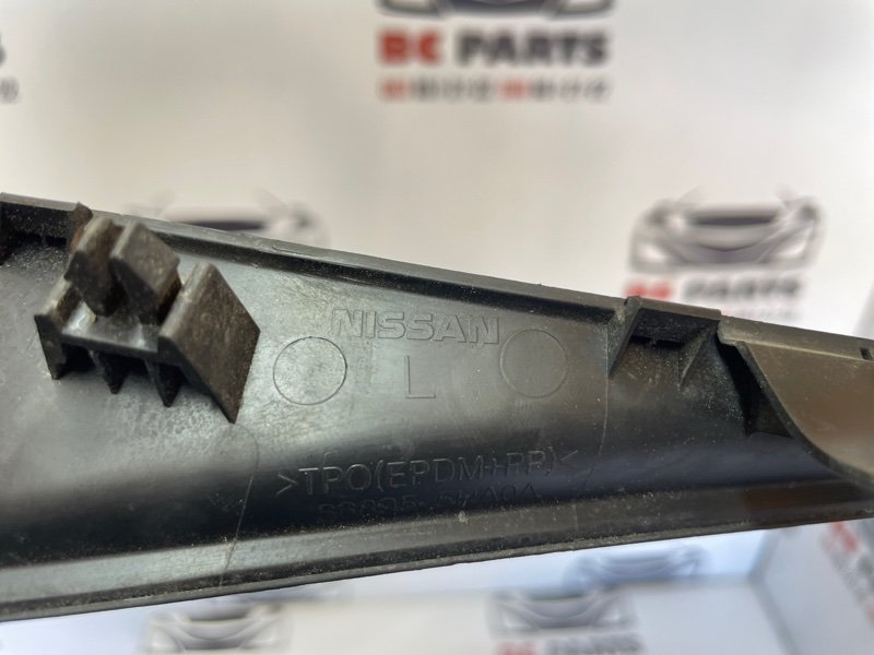 Уголок жабо левый Rogue 2013-2020 T32 2.5