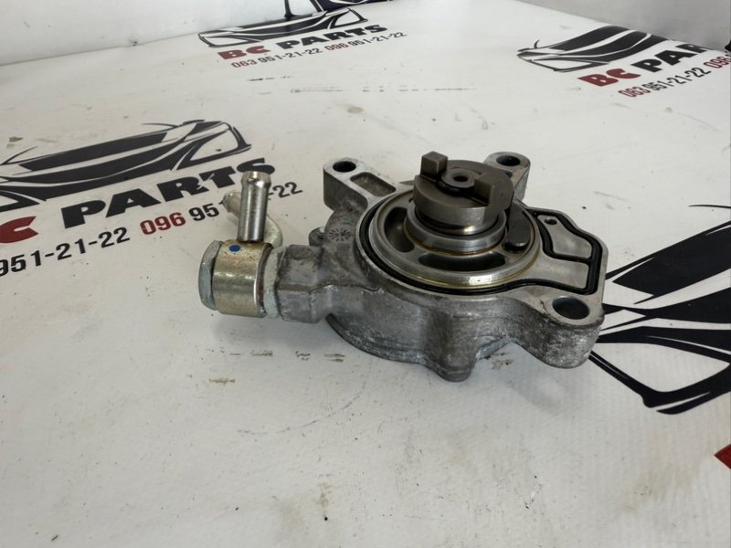 Вакуумный насос Mazda 3 2.5