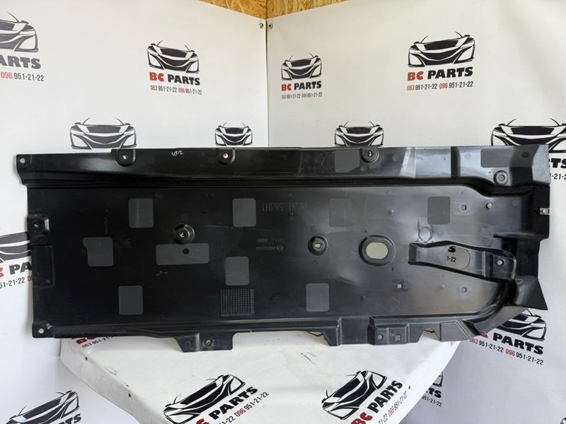 Защита днища кузова передняя левая Mazda 3 2021 2.5 BDTS563H0 Б/У