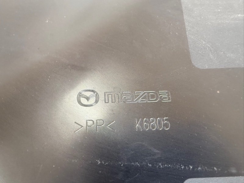 Защита днища кузова передняя левая 3 2021 2.5