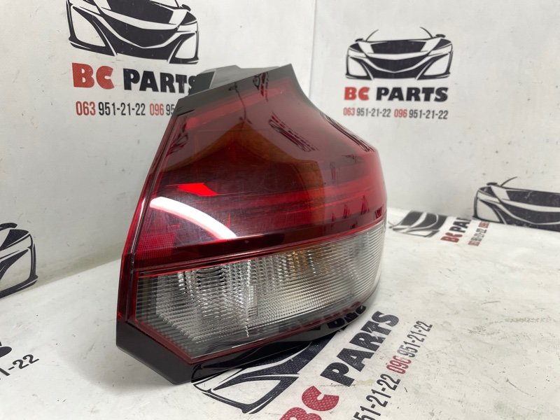 Фонарь наружный (в крыло) правый Kicks 2022 1.6 Фонарь наружный (в крыло) правый Kicks 2022 1.6