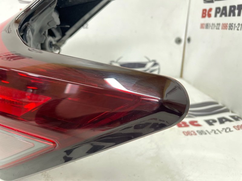 Фонарь наружный (в крыло) правый Kicks 2022 1.6 Фонарь наружный (в крыло) правый Kicks 2022 1.6