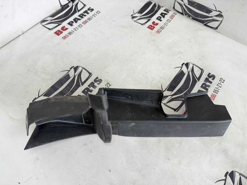 Накладка крыла передняя правая CR-V 2017 1.5