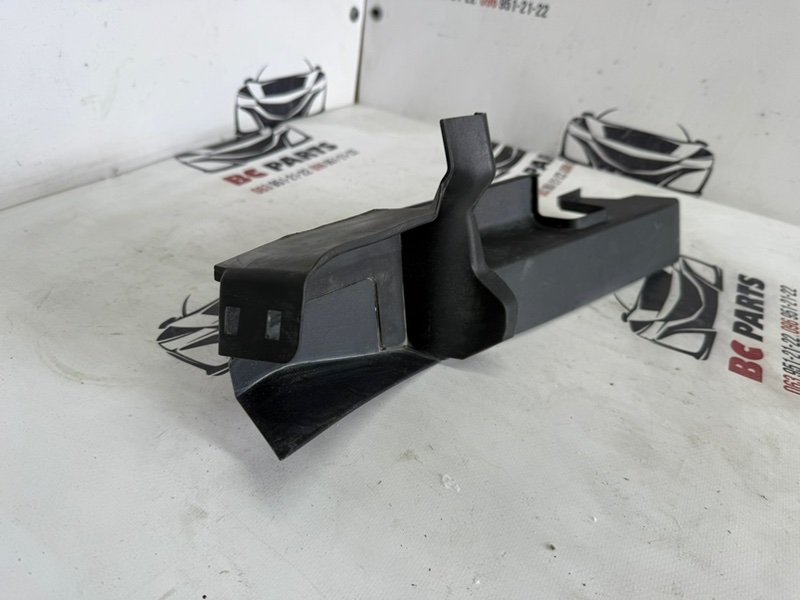 Накладка крыла передняя правая CR-V 2017 1.5