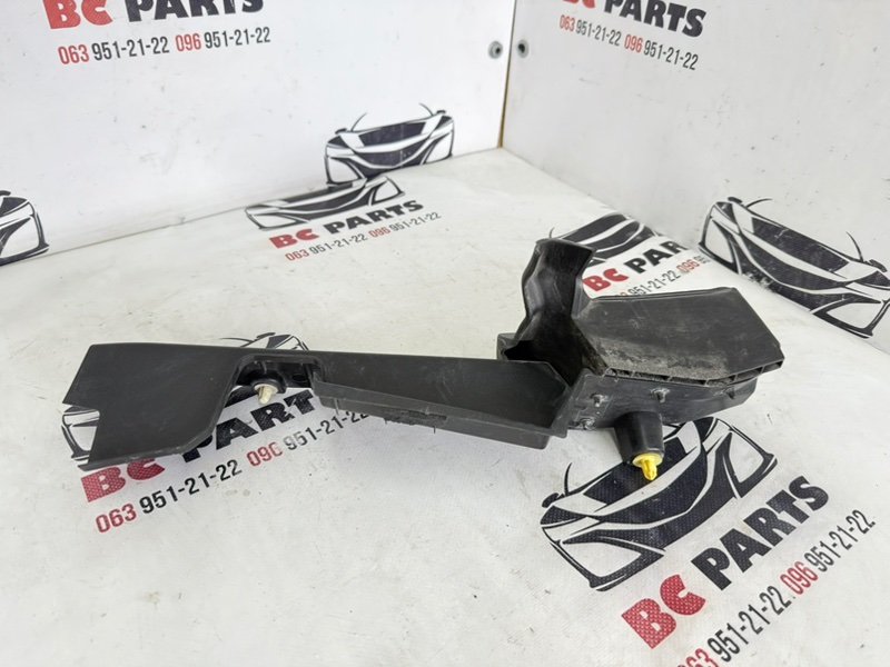 Накладка крыла передняя правая CR-V 2017 1.5